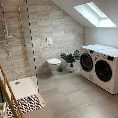 Appartement Chaleureux Wifi Et Parking Gratuit