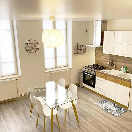 Chaleureux Wifi Et Parking Gratuit